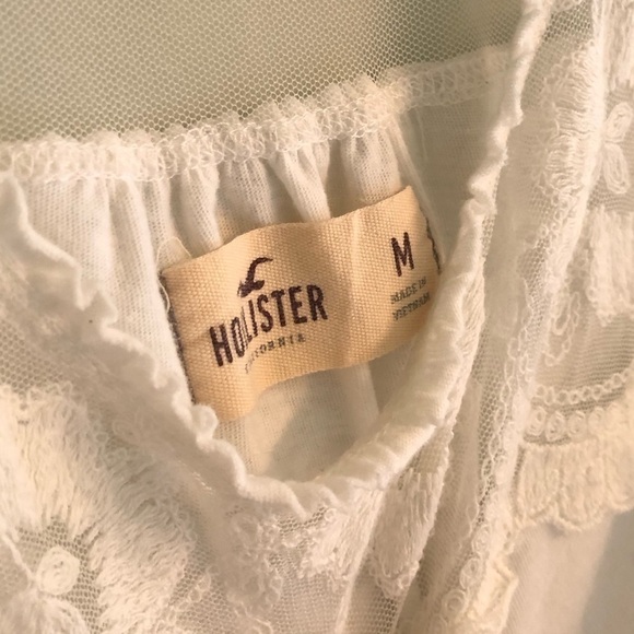 Hollister White Sleeveless Tank Top Size M - Picture 2 of 4